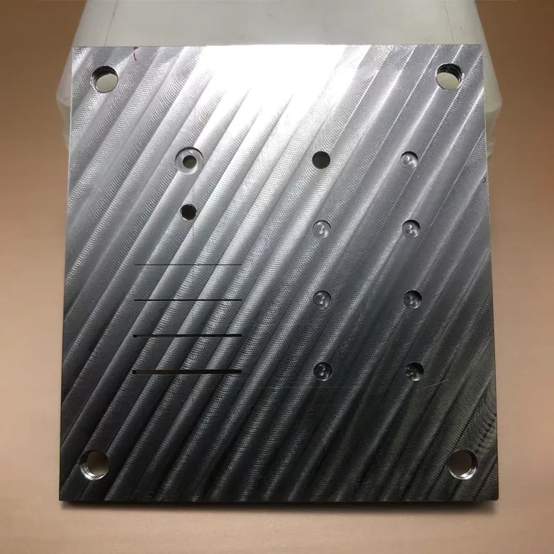 Linh kiện gia công kim loại có rãnh siêu nhỏ chính xác