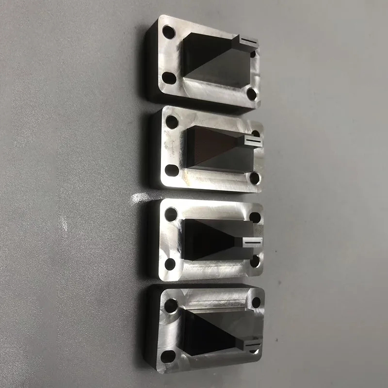 Bộ phận phun nhiên liệu nào quan trọng nhất đối với hiệu suất động cơ hiện đại?